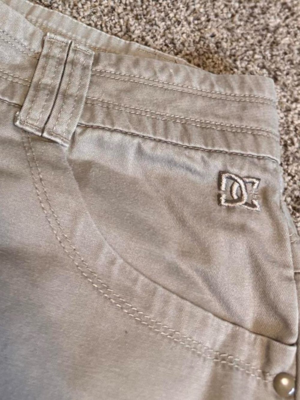 DC Y2K Tan Shorts - Picture 3 of 6